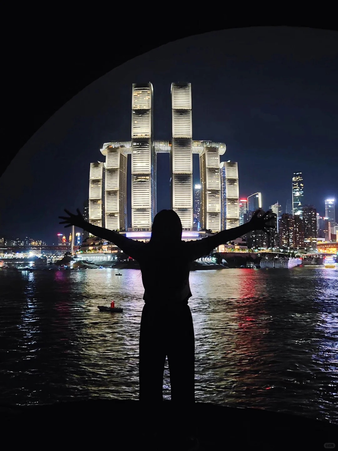 重庆精华版旅游攻略！！必打卡景点！！