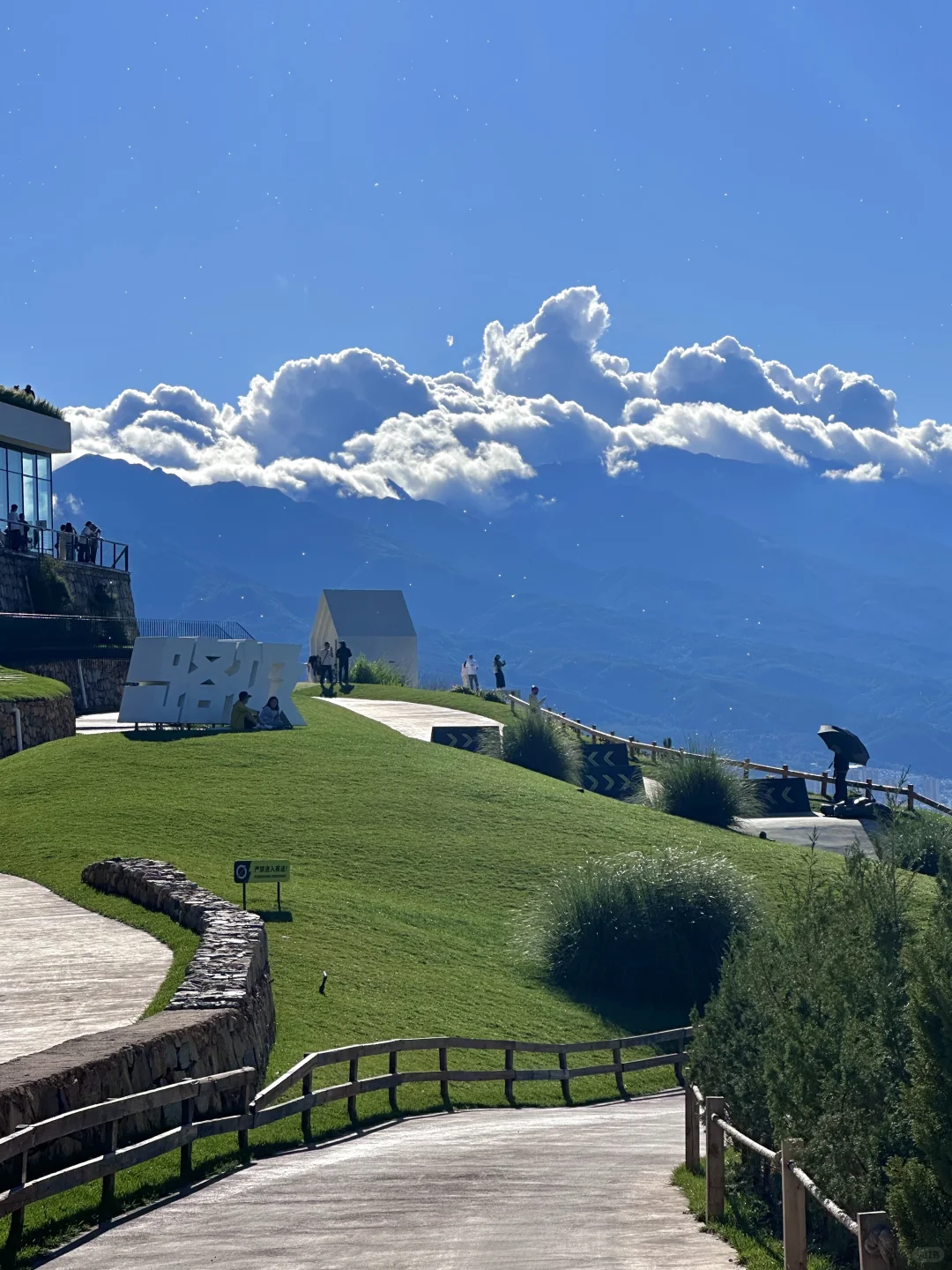 人少小众攻略｜为了这18张图飞了一趟云南🍃