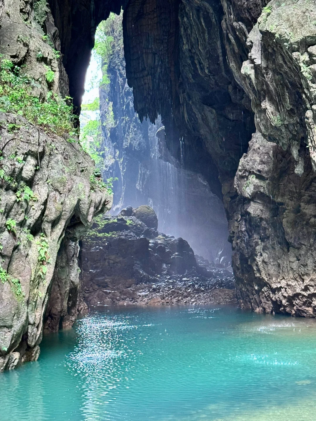 🚣石门仙湖｜闯地下暗河，遇现实版“桃花源”？！
