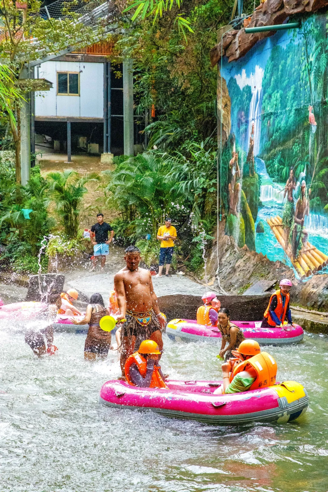 这是啥神仙地方？好像掉进了广东的瀑布堆