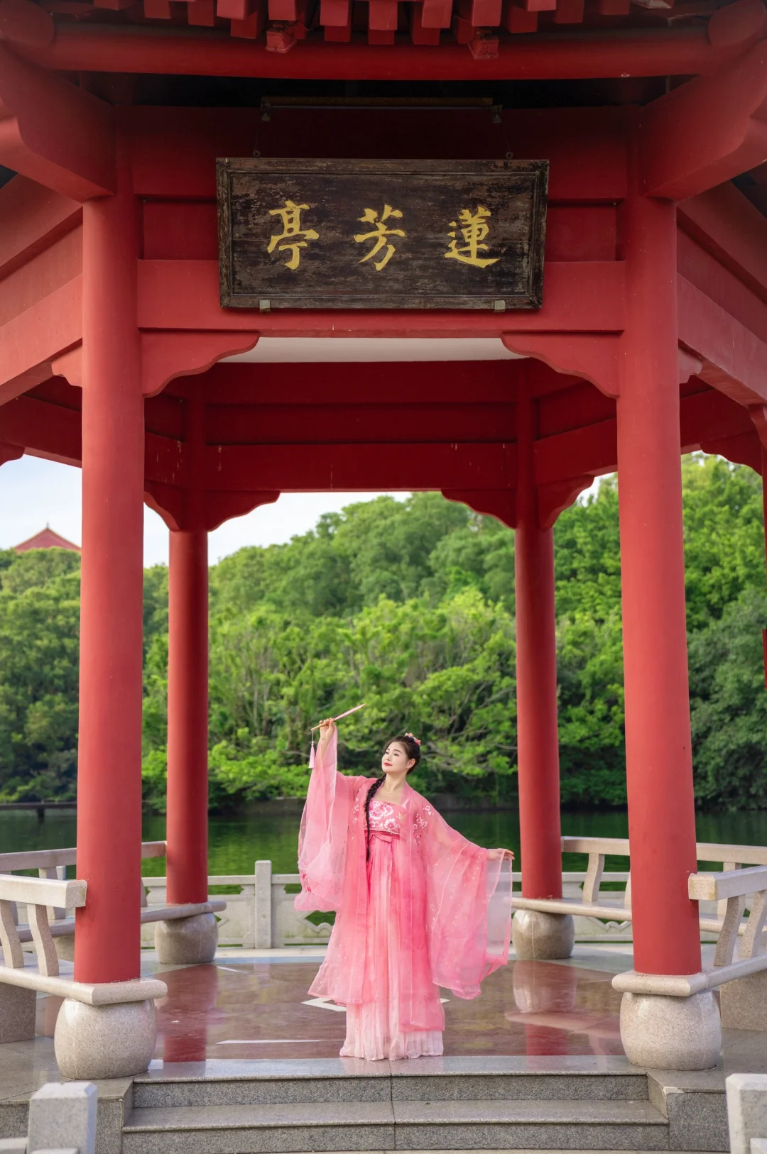 广州莲花山 | 汉服荷花拍照绝美打卡地