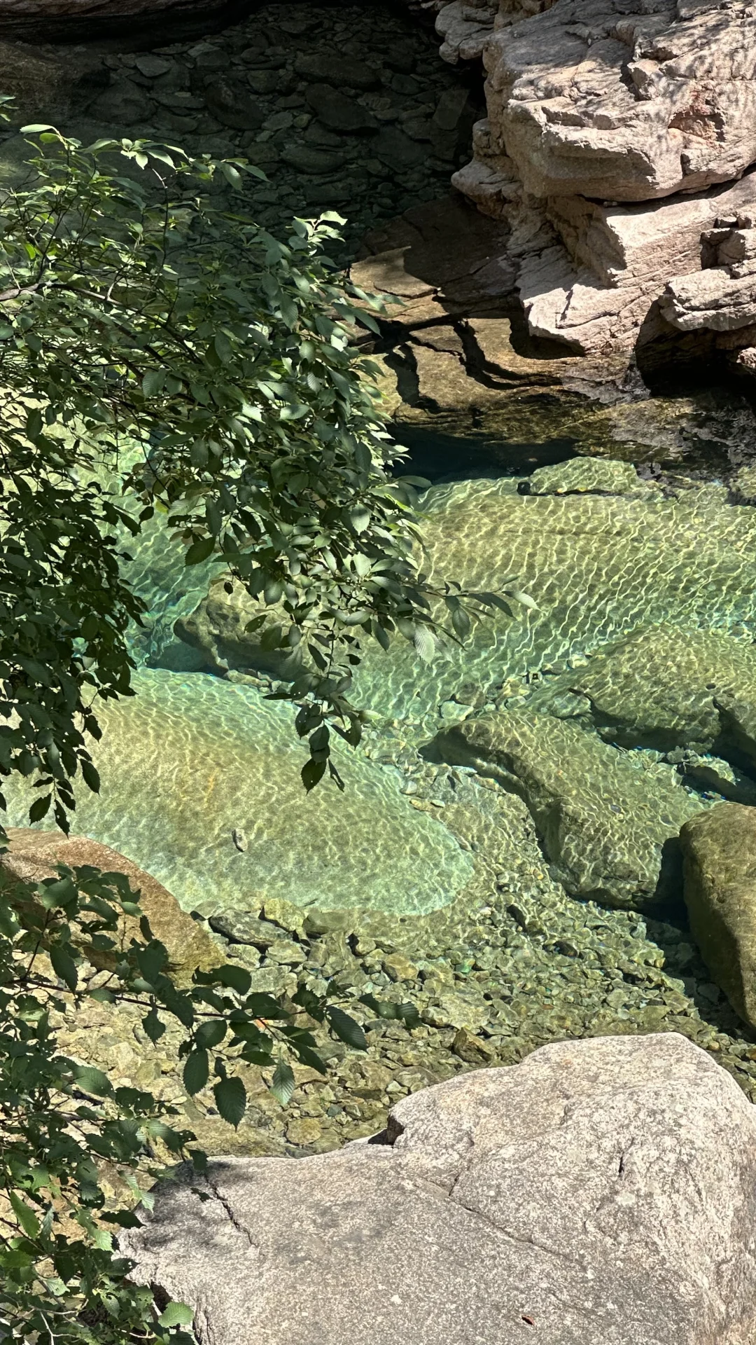 青岛夏天崂山玩水(无痛版)