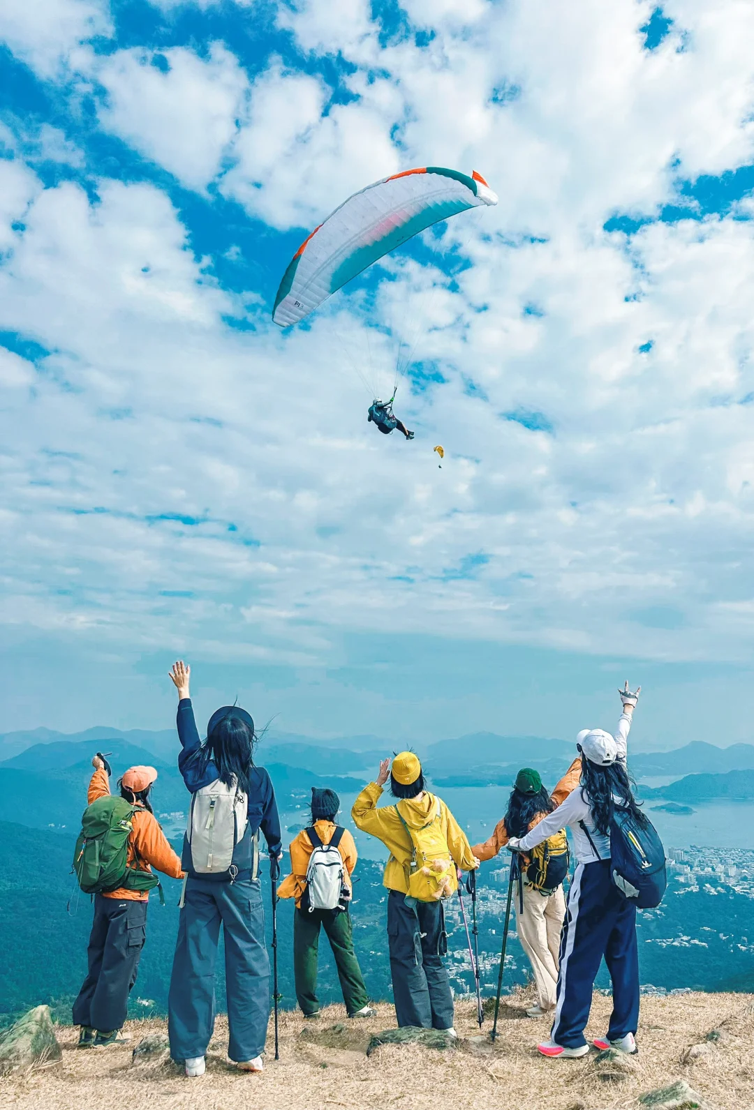 户外合照就应该这么拍