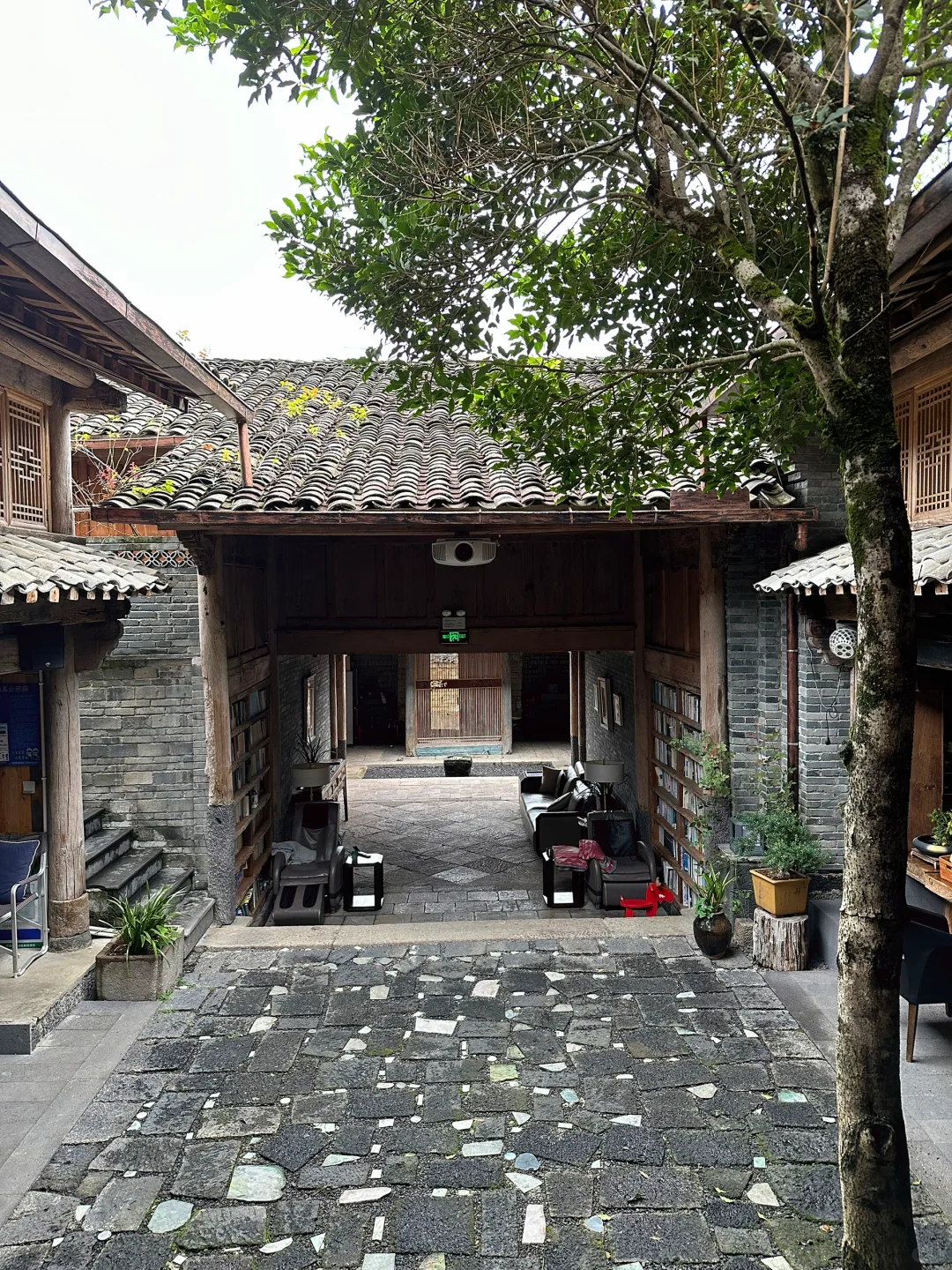 这么久了，还是觉得腾冲和顺古镇无法超越🍃