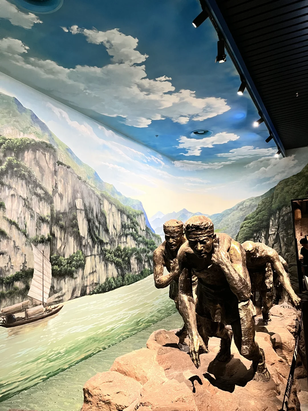 因为一张图去了宜昌，实际……