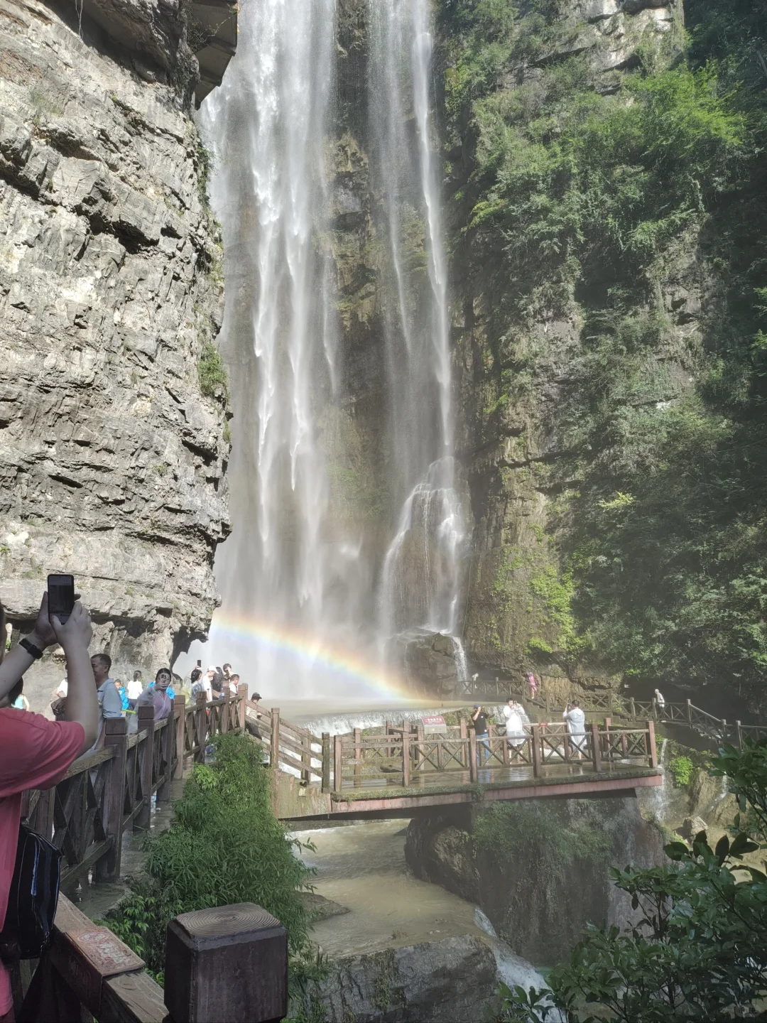 宝藏小众景点宜昌三峡大瀑布