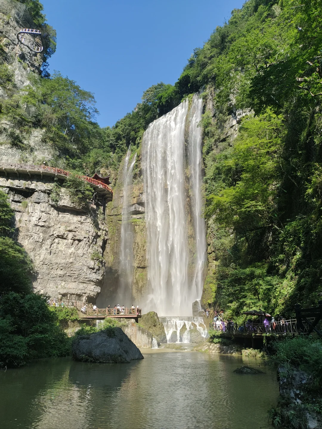 宝藏小众景点宜昌三峡大瀑布