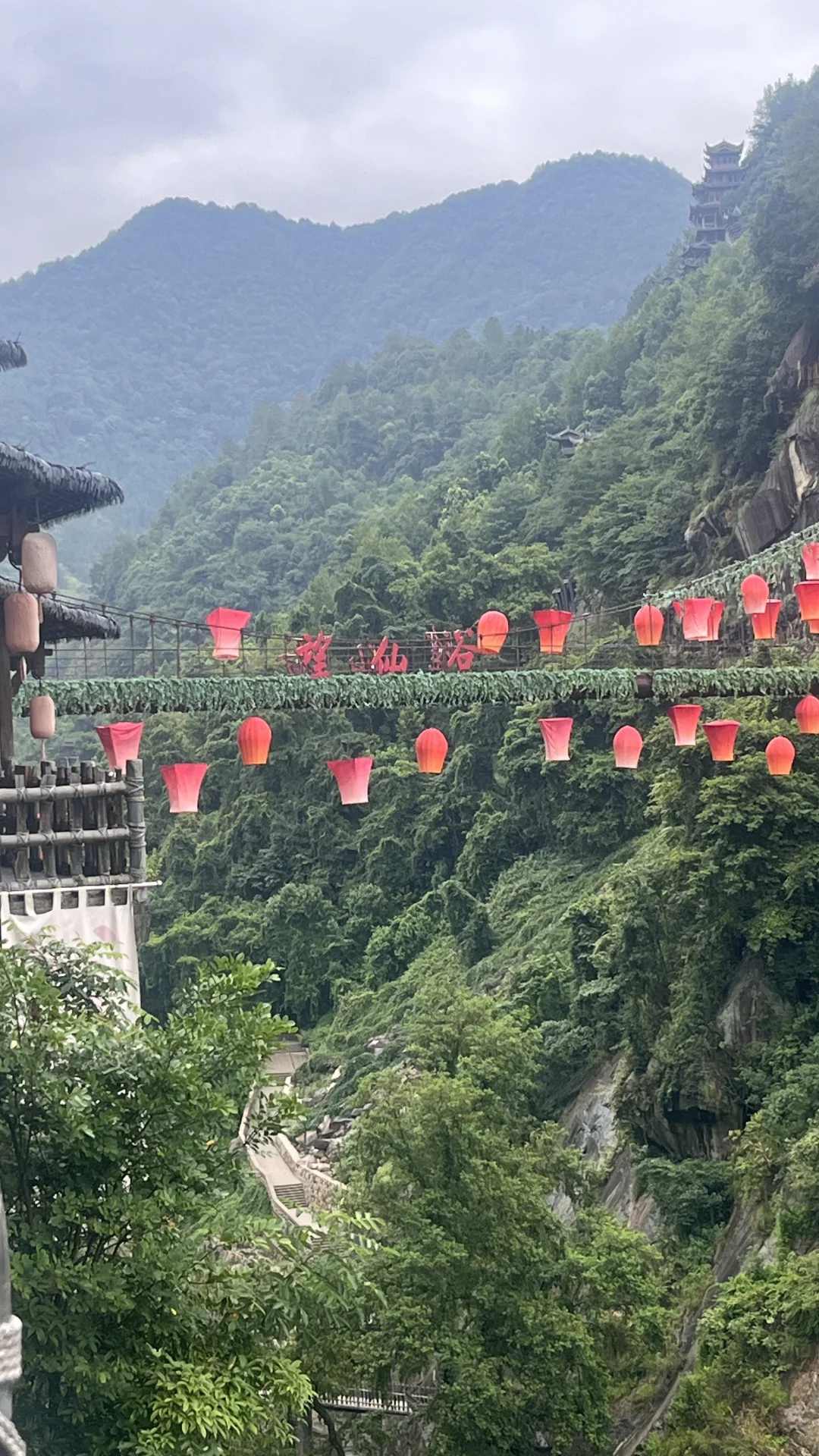 一条很累很有点莫名其妙的自驾游路线