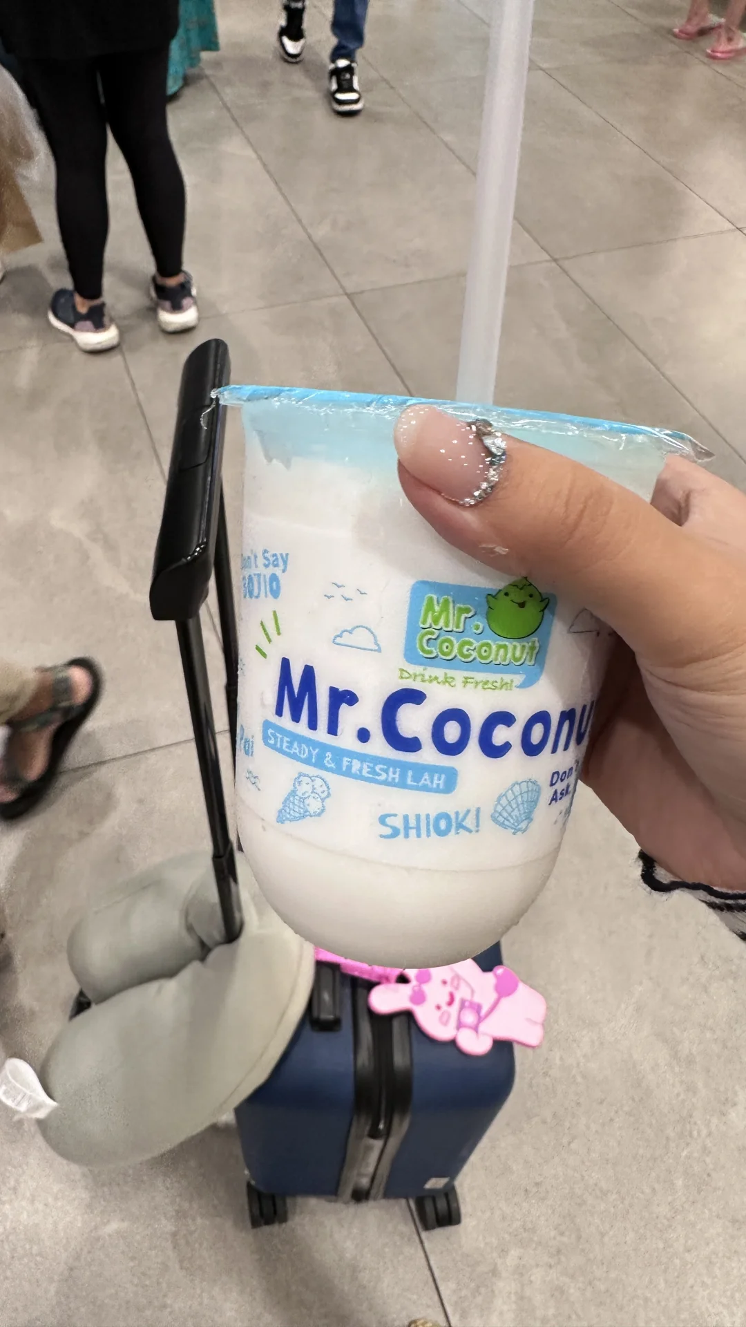 女生勇闯新加坡两天一晚