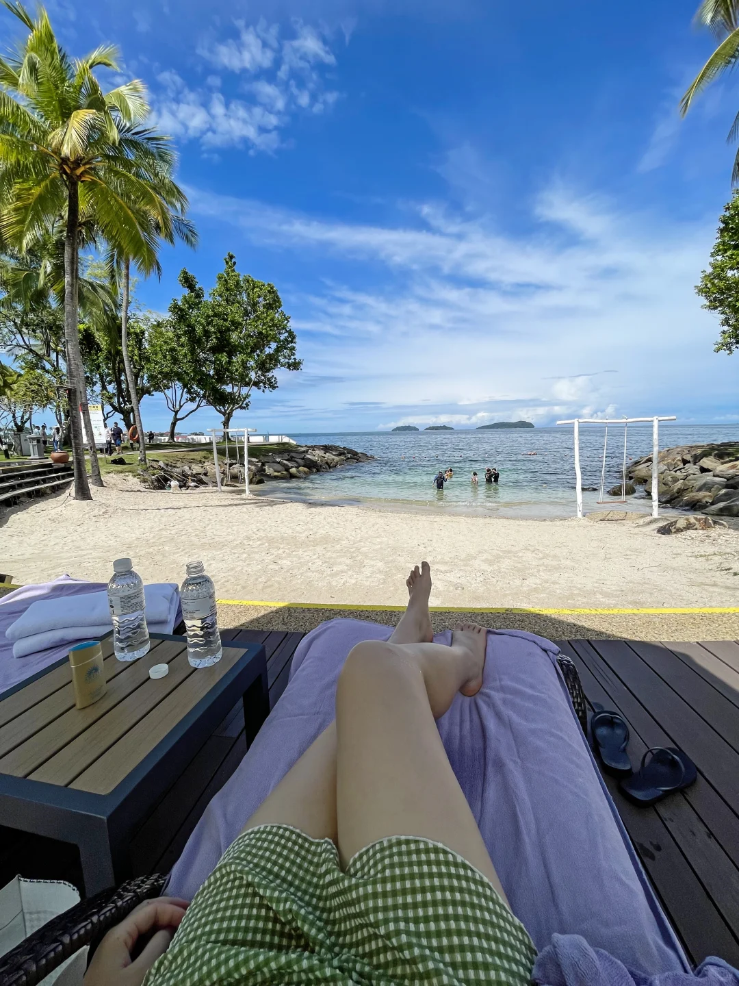 跟妈妈在国外旅游的时候