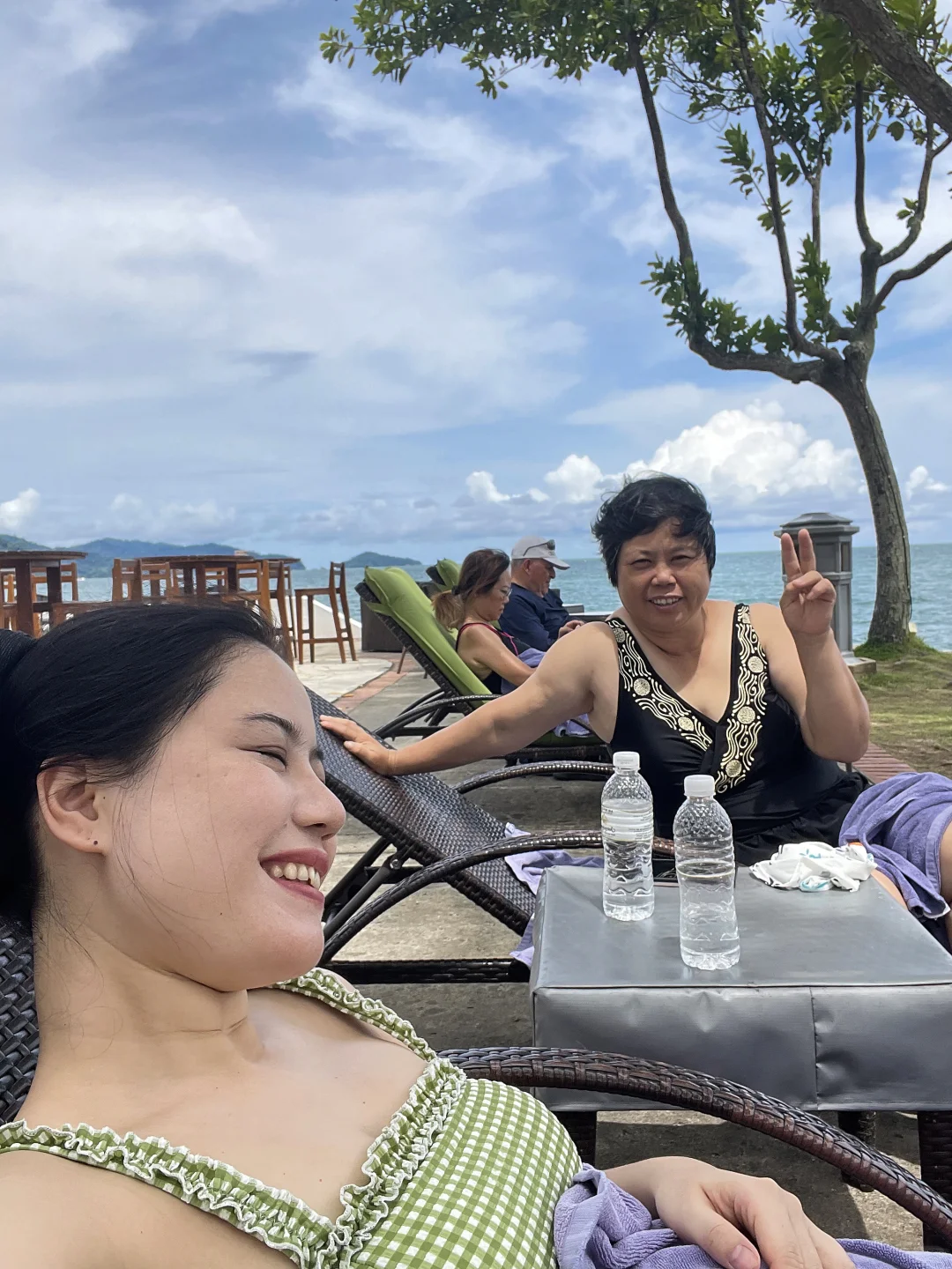 跟妈妈在国外旅游的时候