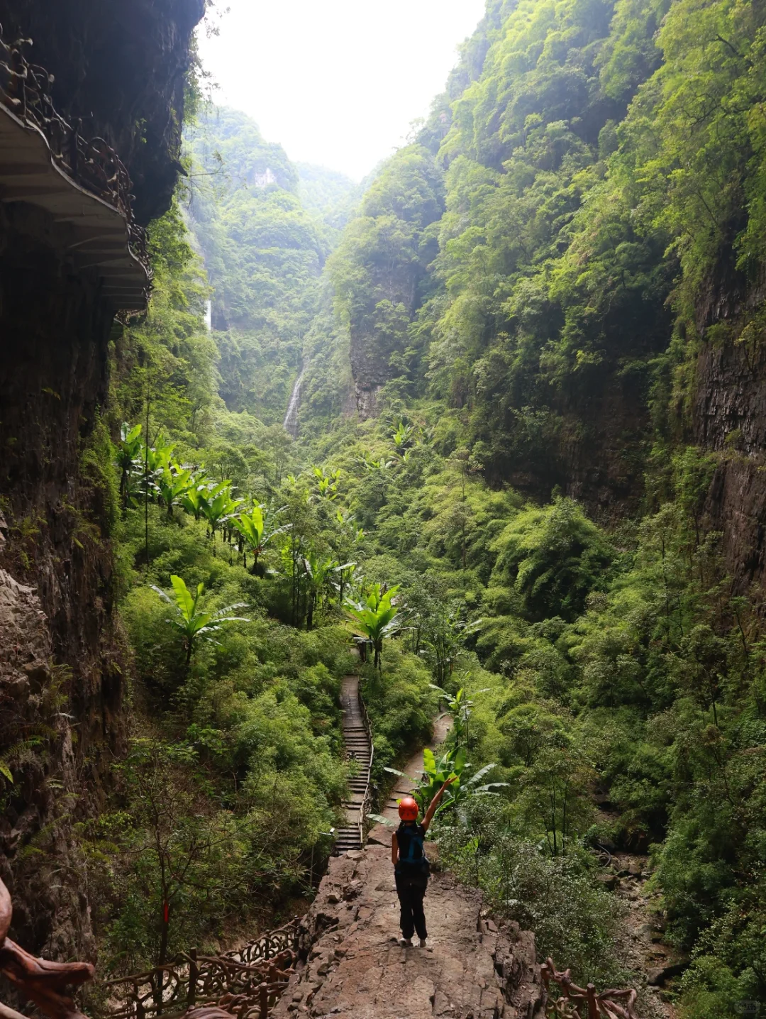 被贵州这个地心秘境震撼到了！！！