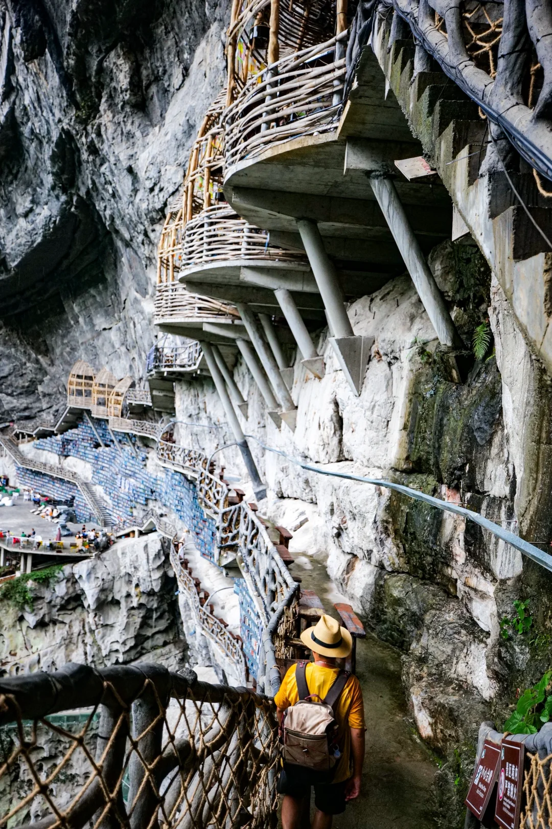 为了悬崖书店特地去了一趟广西 ,附攻略