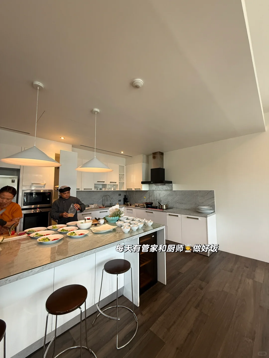 努力赚钱的意义此刻具像化🏖👭🦀️🏊‍♀️