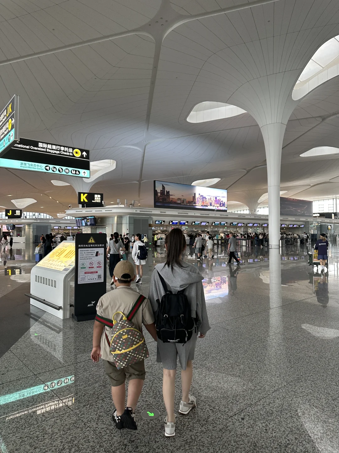 努力赚钱的意义此刻具像化🏖👭🦀️🏊‍♀️