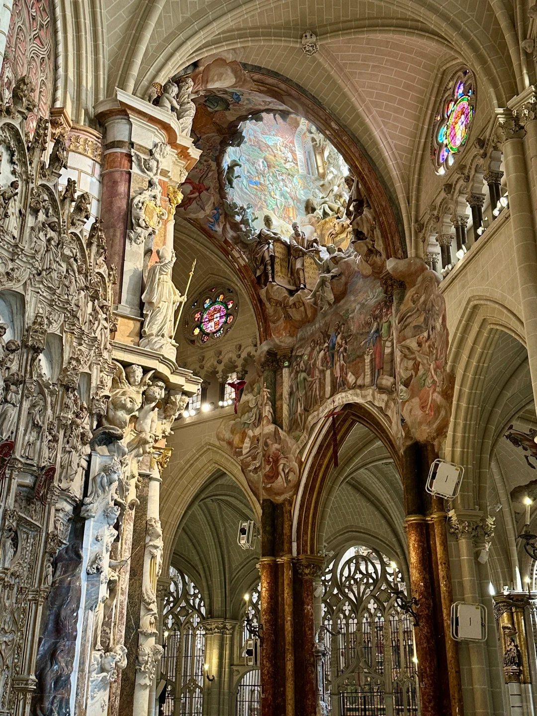 人类文明怎么可以繁荣成这个样子😭😭