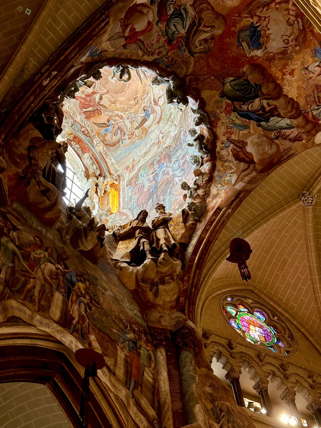 人类文明怎么可以繁荣成这个样子😭😭