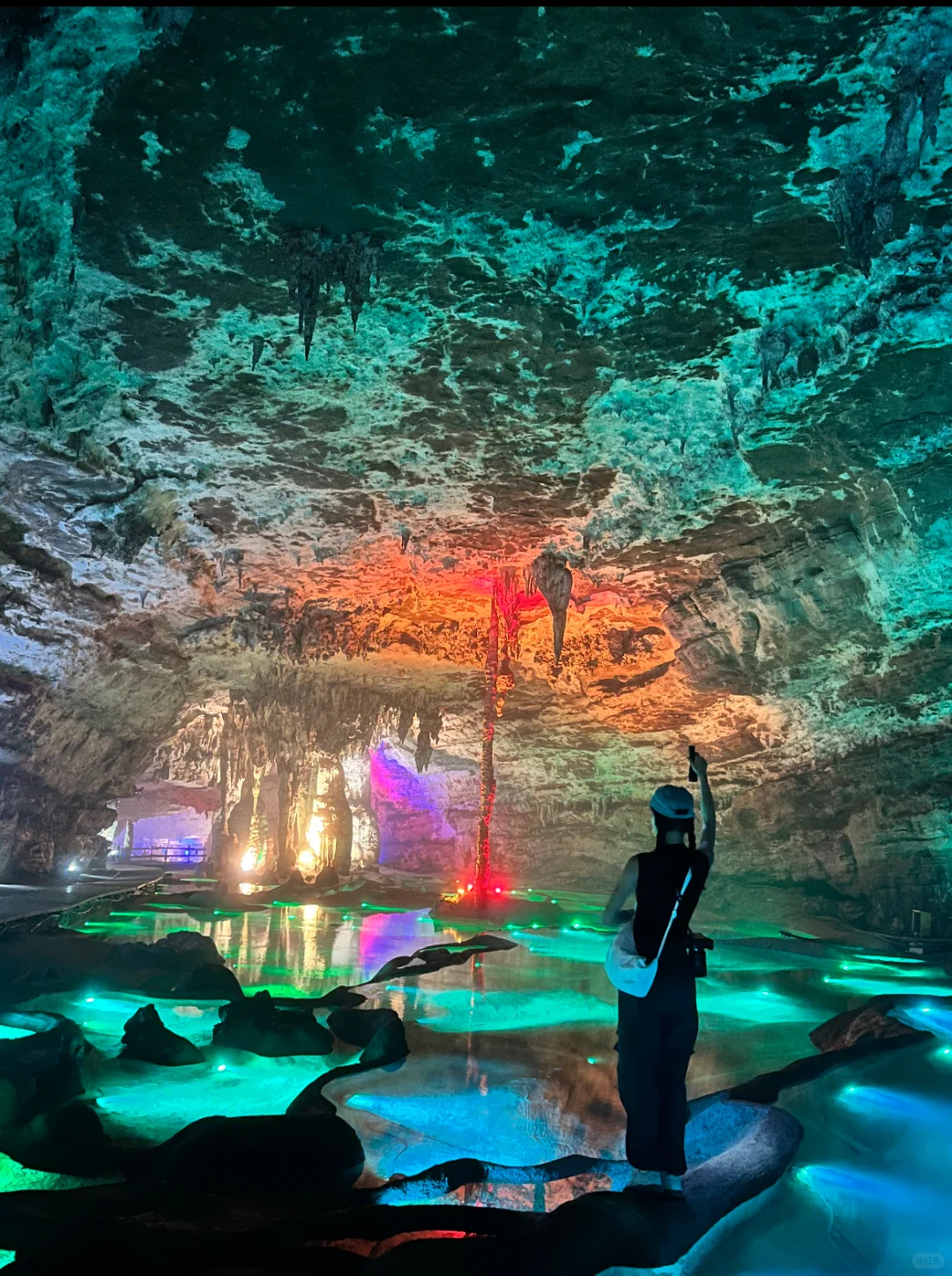 被贵州这个地心秘境震撼到了！！！