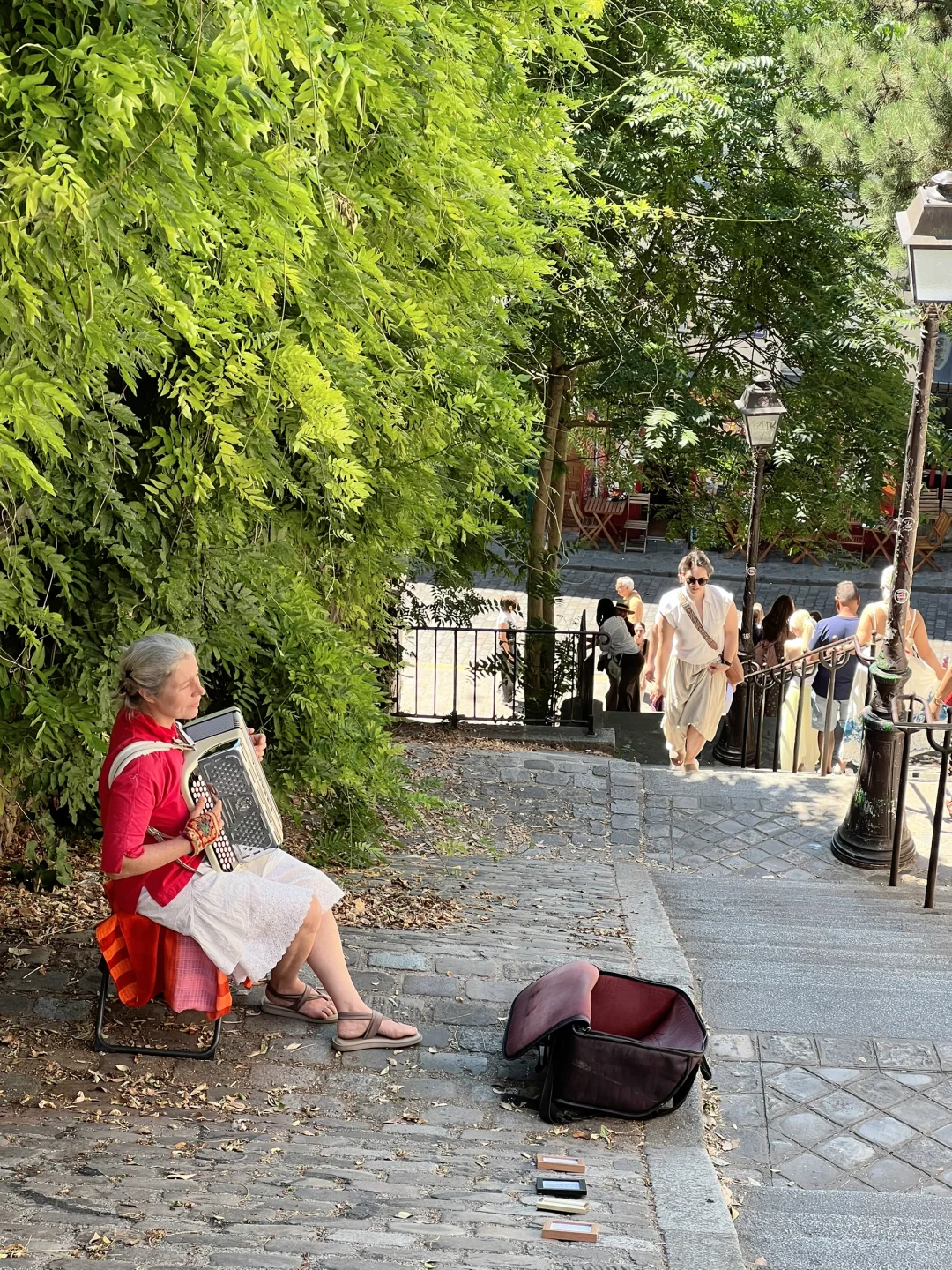 我眼中的巴黎 根本没有脏乱差 也没有小偷