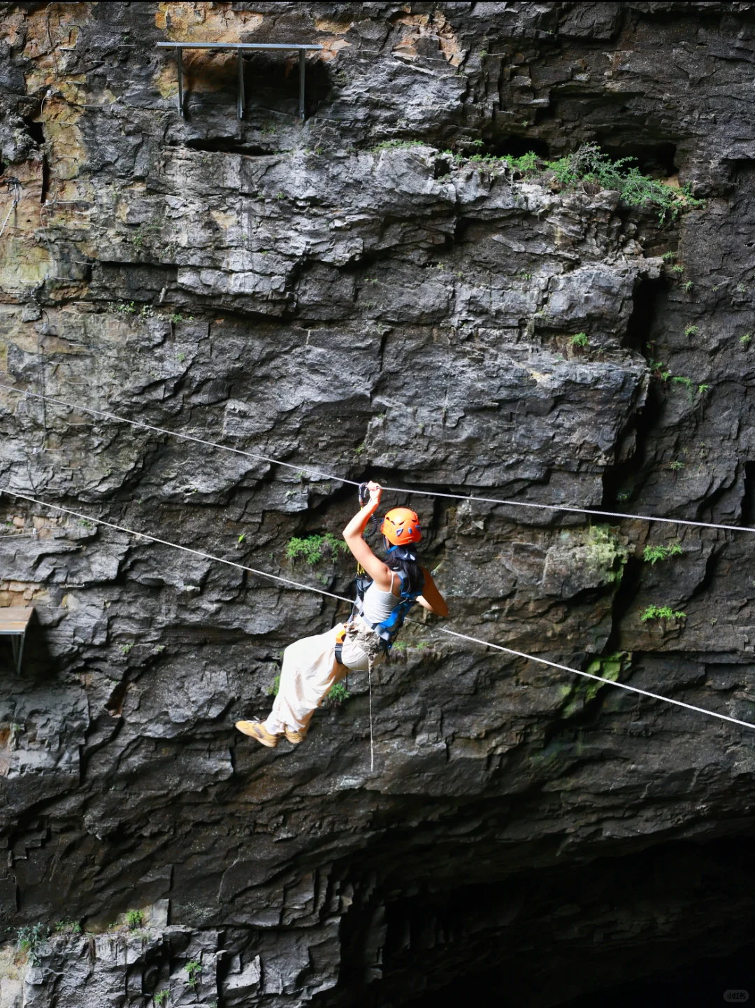 被贵州这个地心秘境震撼到了！！！
