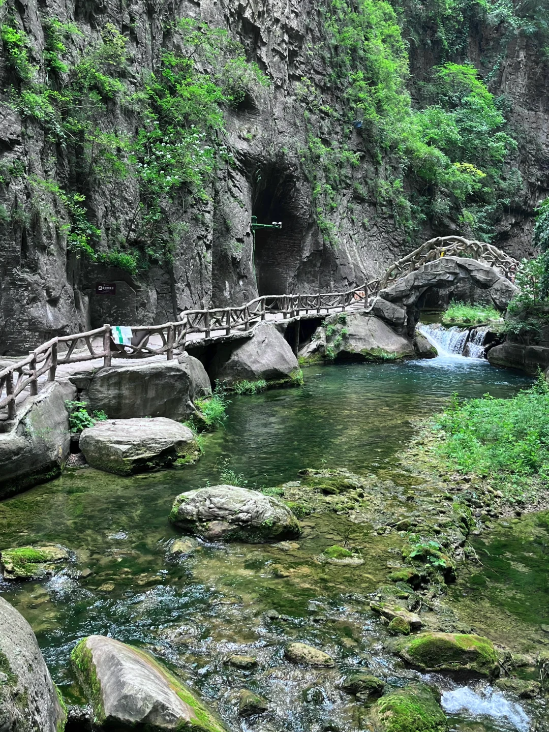 逃离城市计划｜八泉峡⛰️不废腿攻略