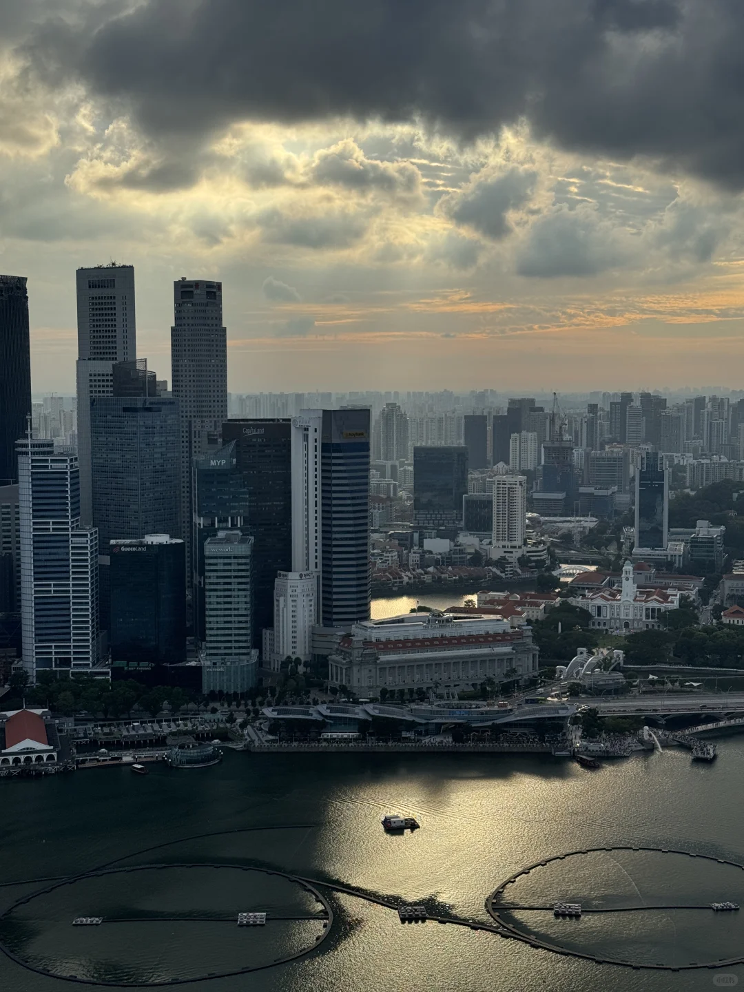 缺点:只有新加坡有!!