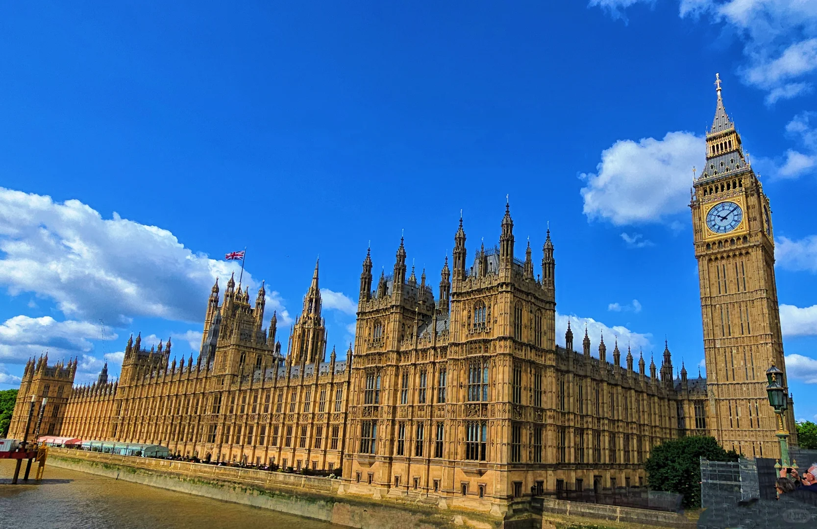 终有一天你会来到伦敦！吹着泰晤士河的风