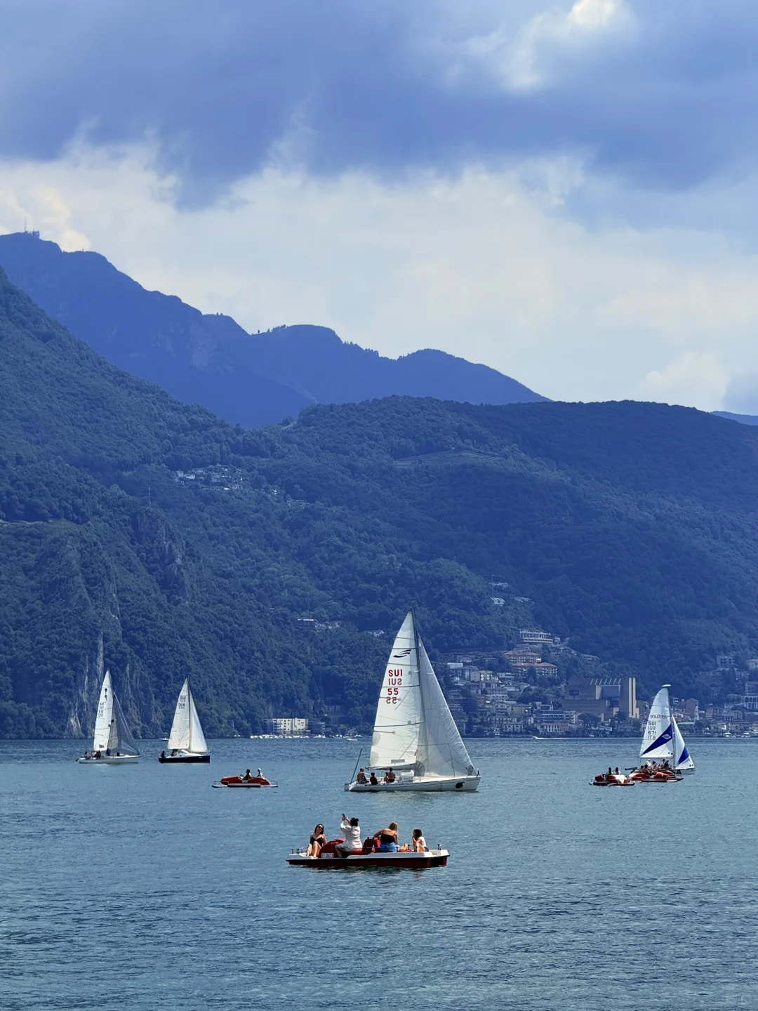 人太年轻的时候不建议去瑞士…