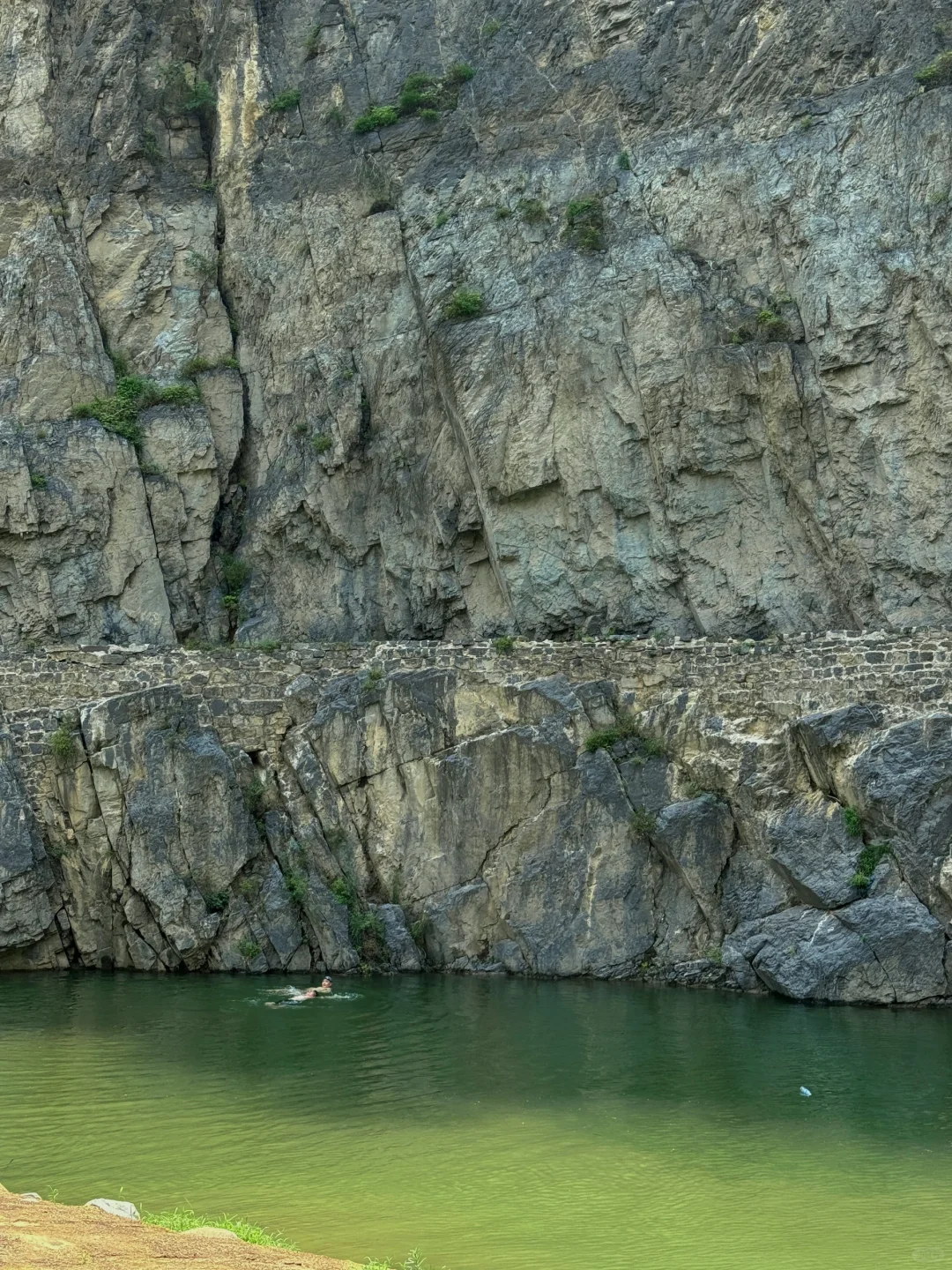郑州周边⛰️2h抵达峡谷草甸溯溪的小众秘境