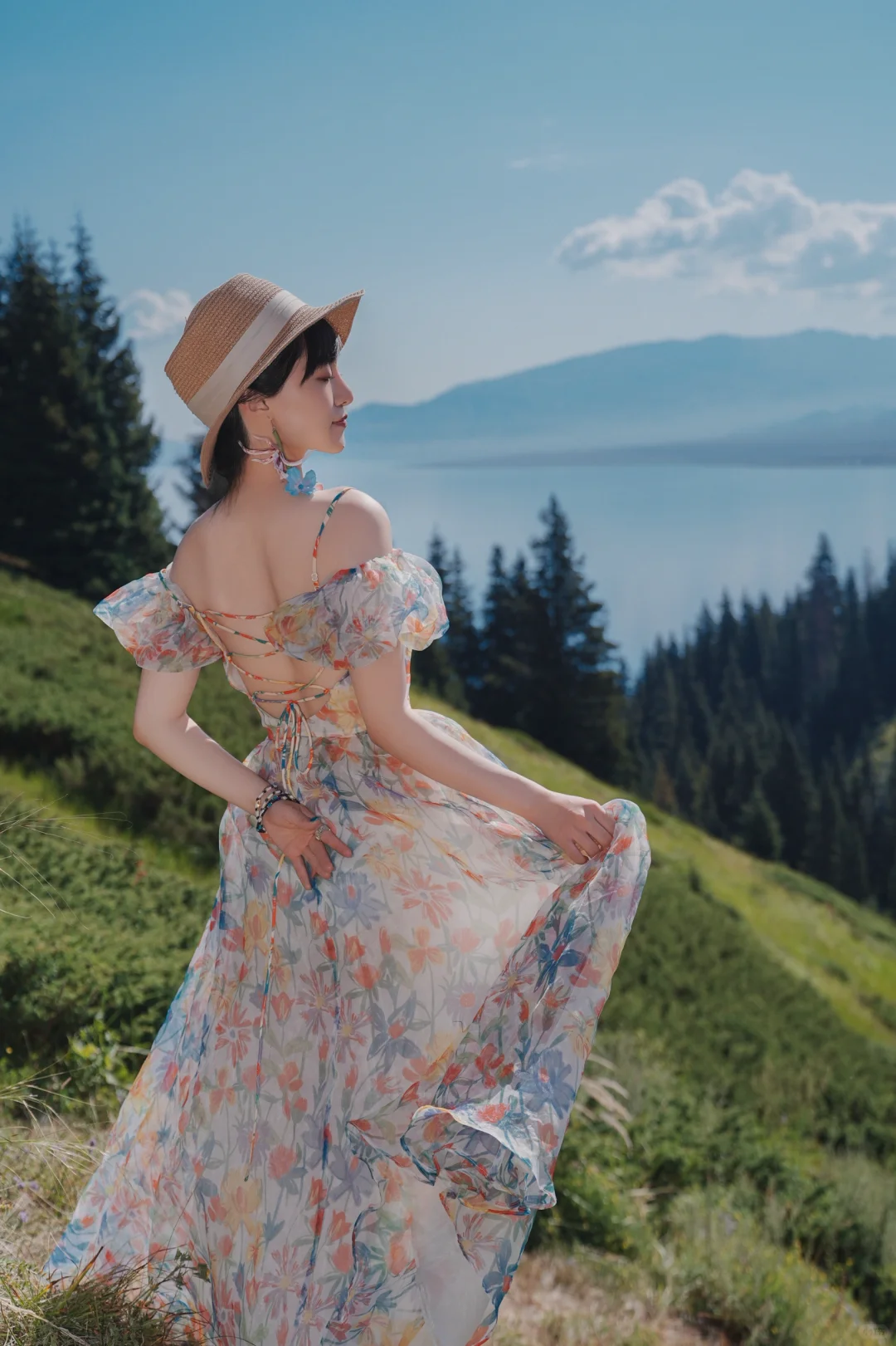 没白活！7月的赛里木湖真的很美