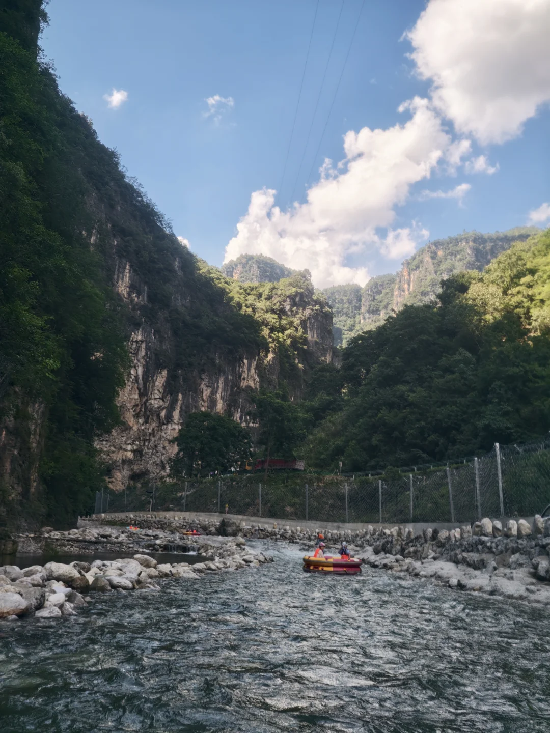 后悔才来！武汉🚄2h直达20º的瀑布清凉地