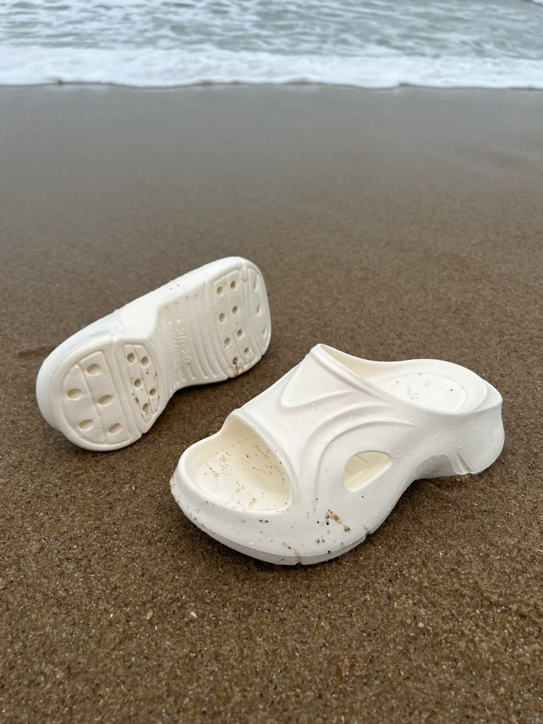 马来西亚🇲🇾仙本那海边旅游穿这双拖鞋暴走