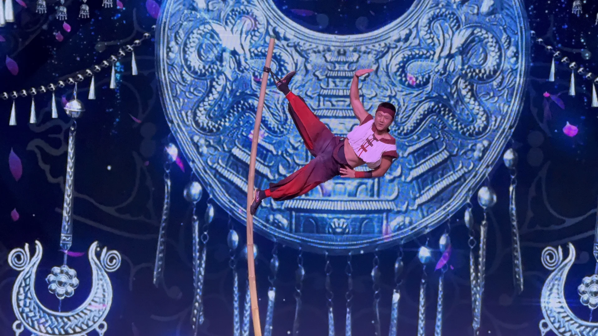 🌟【凤凰必打卡攻略】一日玩转科幻与民俗！