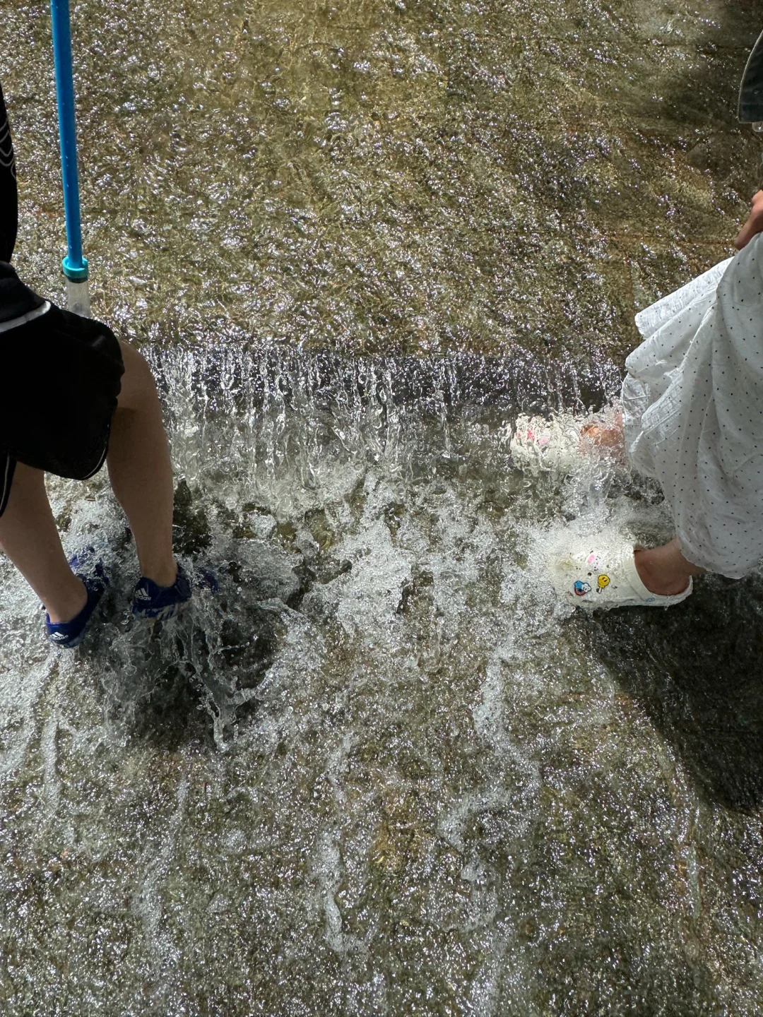 成都周边|1h直达的免费亲子玩水避暑地