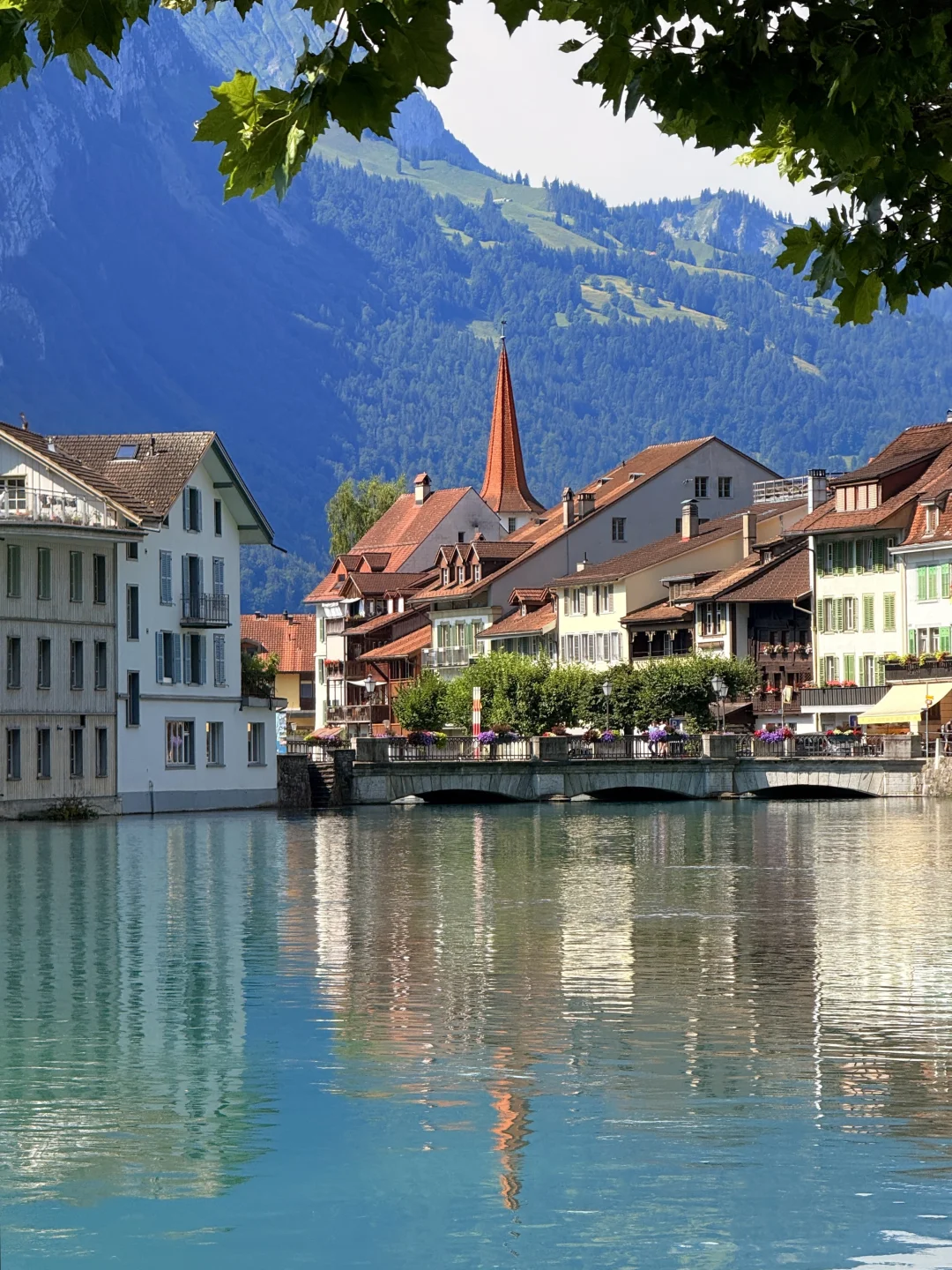 人太年轻的时候不建议去瑞士…