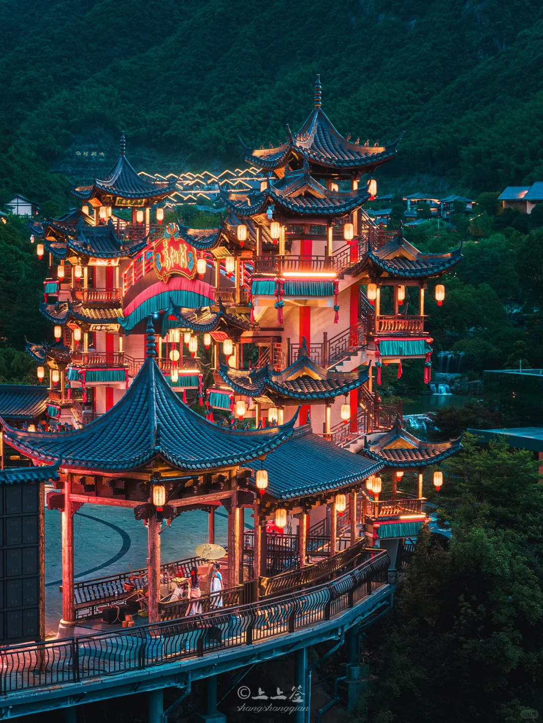 为了这座仙境古村，我特意去了一趟江西⛰️