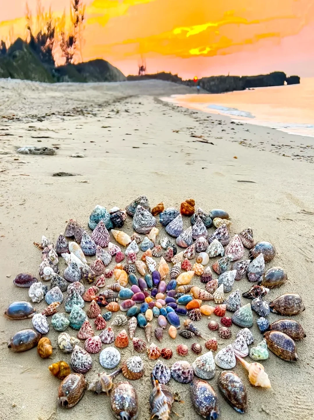 北戴河乌兰布统已回，😭能劝一个是一个…