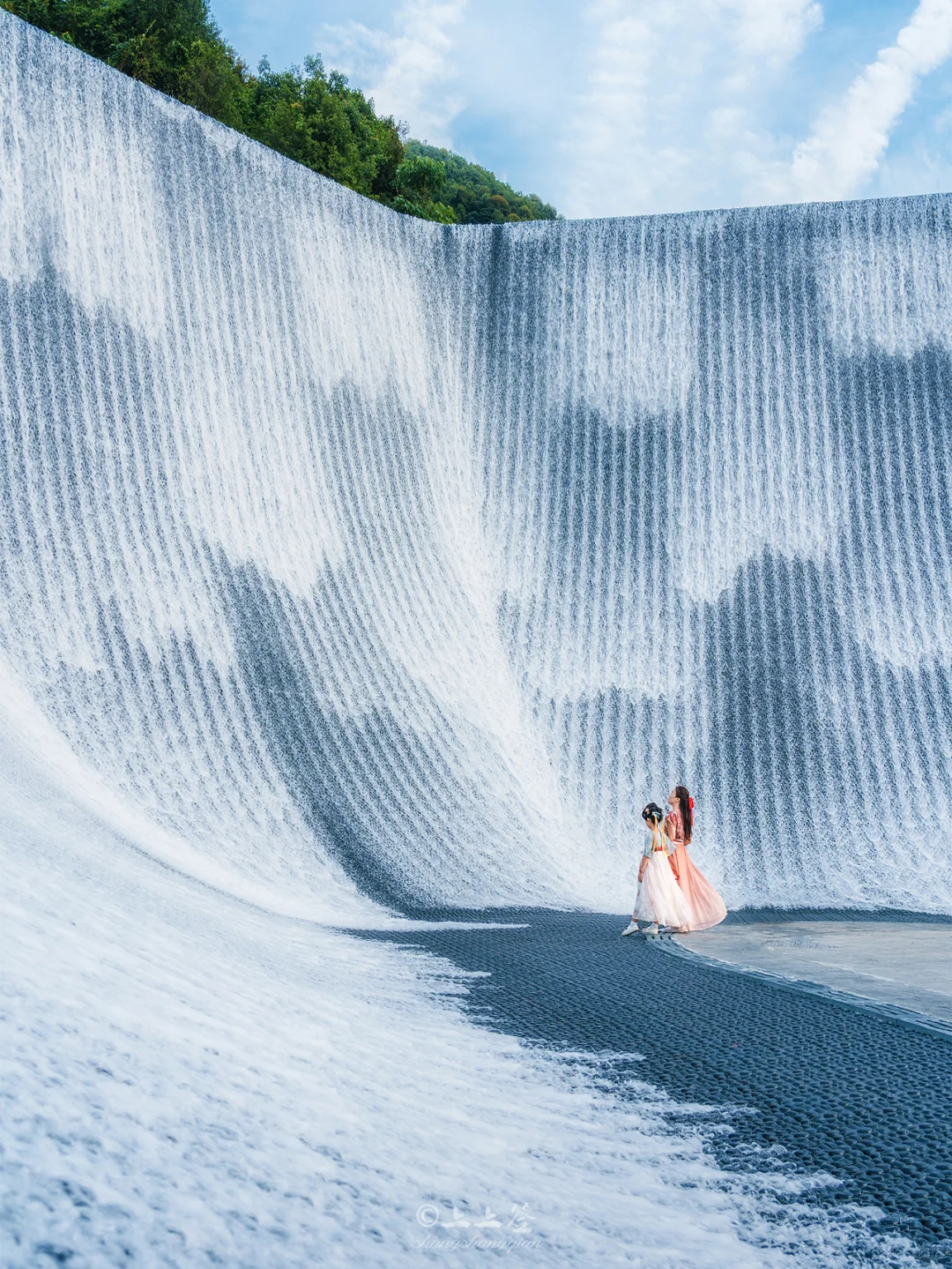 为了这座仙境古村，我特意去了一趟江西⛰️