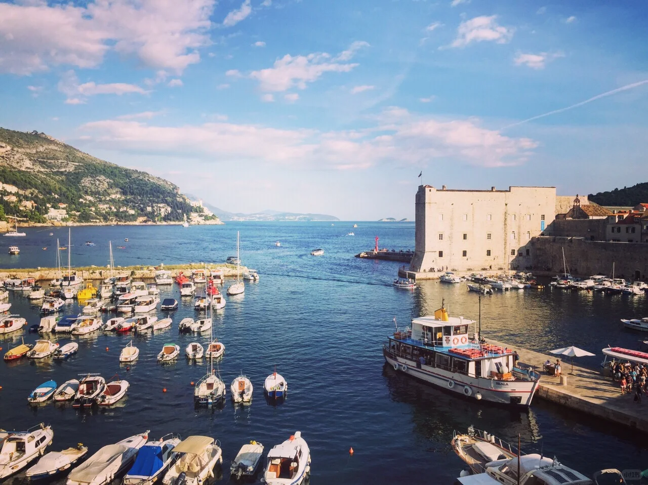 给要独自旅行的女孩一些tips