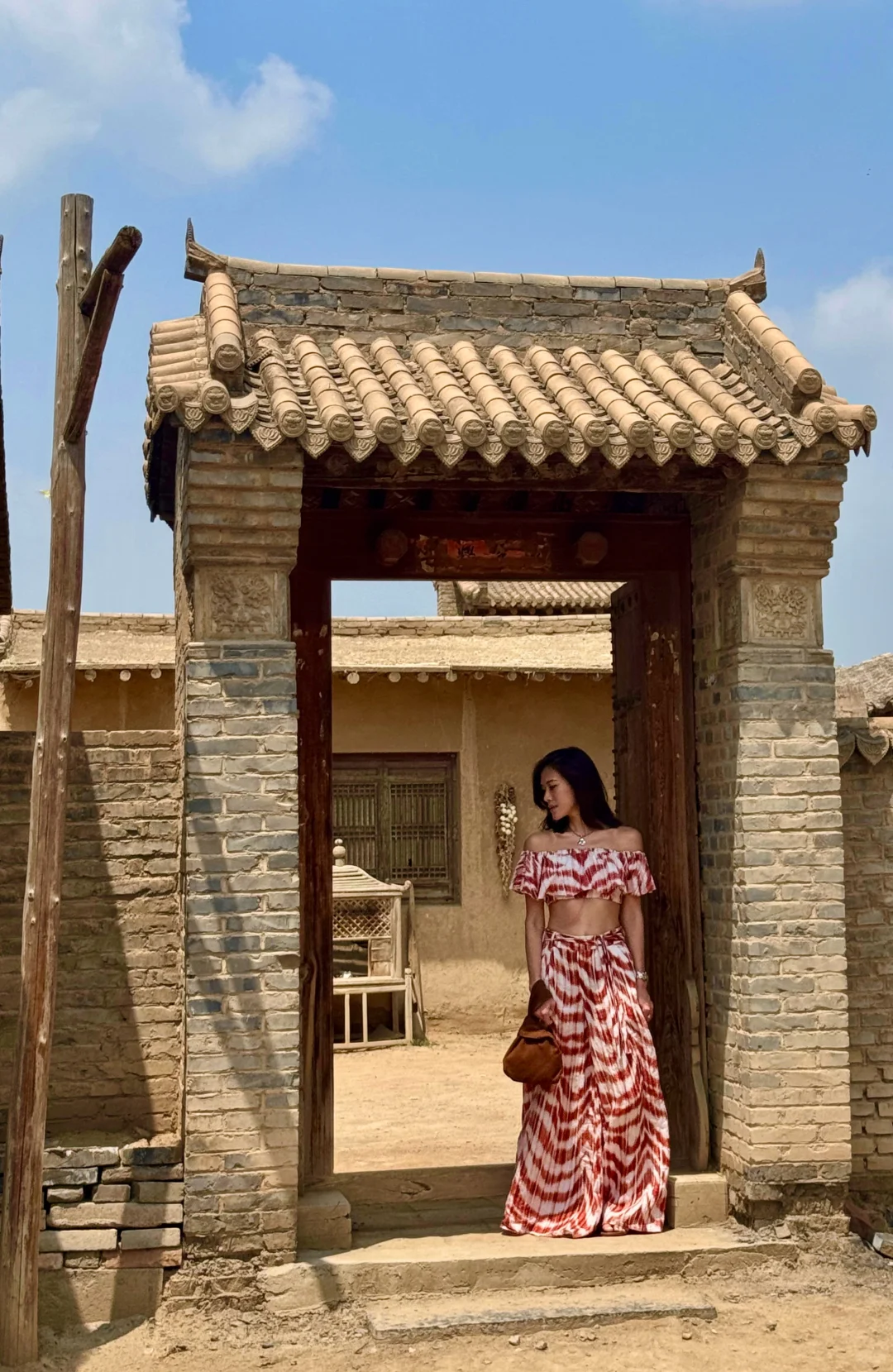 暑期川渝太热，干脆去沙漠避暑