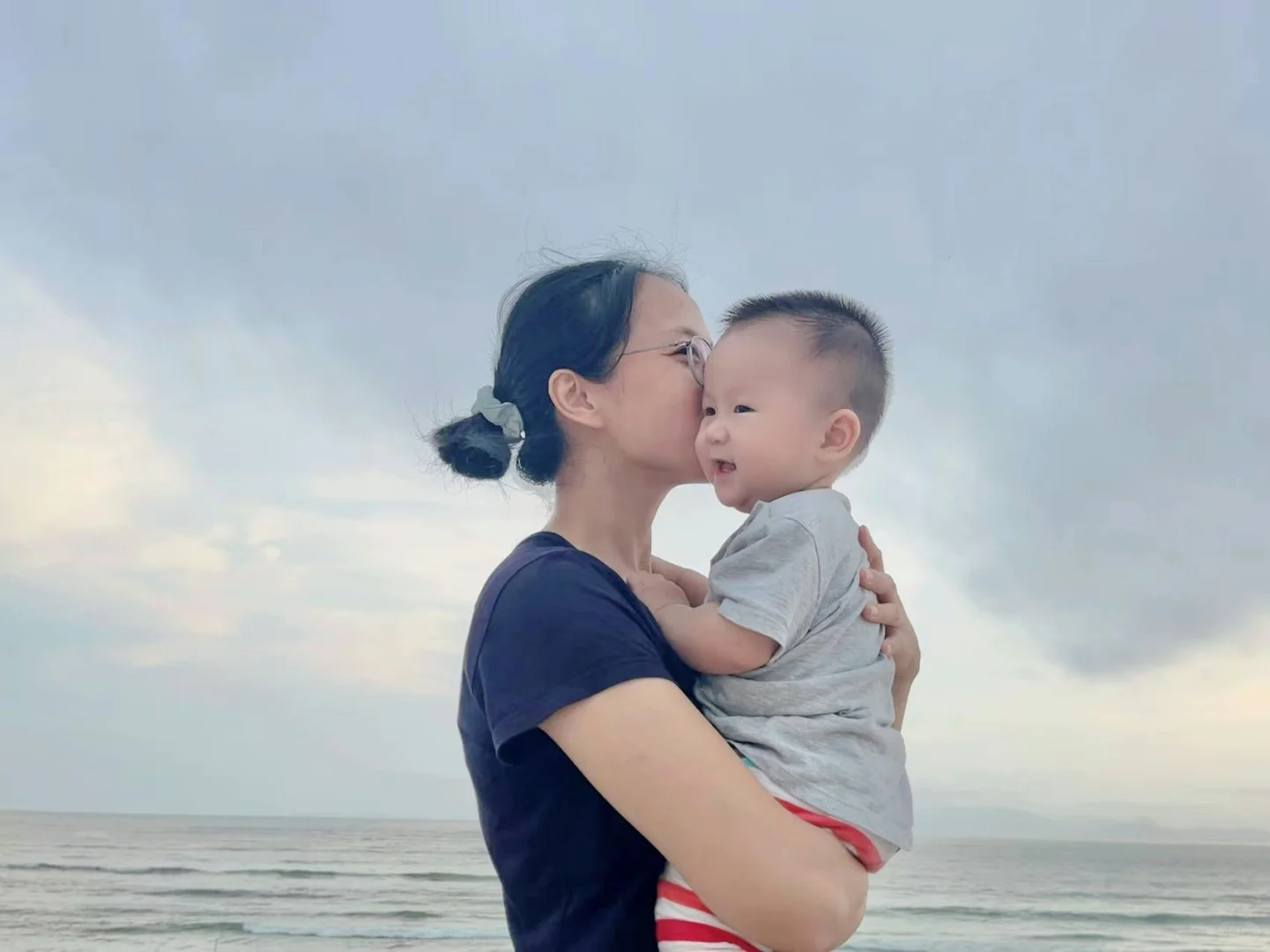 暑假免费玩沙赶海、打卡彩虹小镇