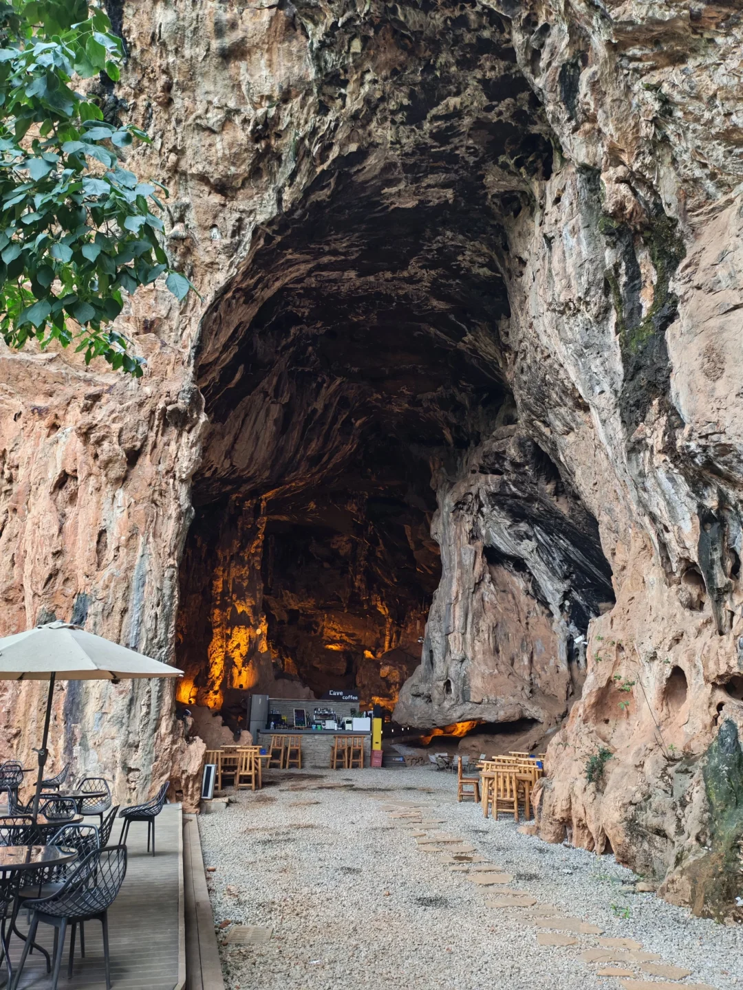 溶洞咖啡—你愿意在这里停留多久