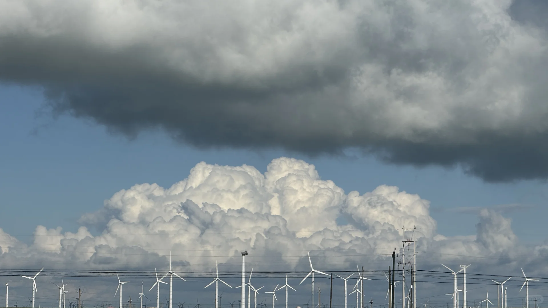 6-8月来乌兰察布旅游的姐妹们快收藏吧