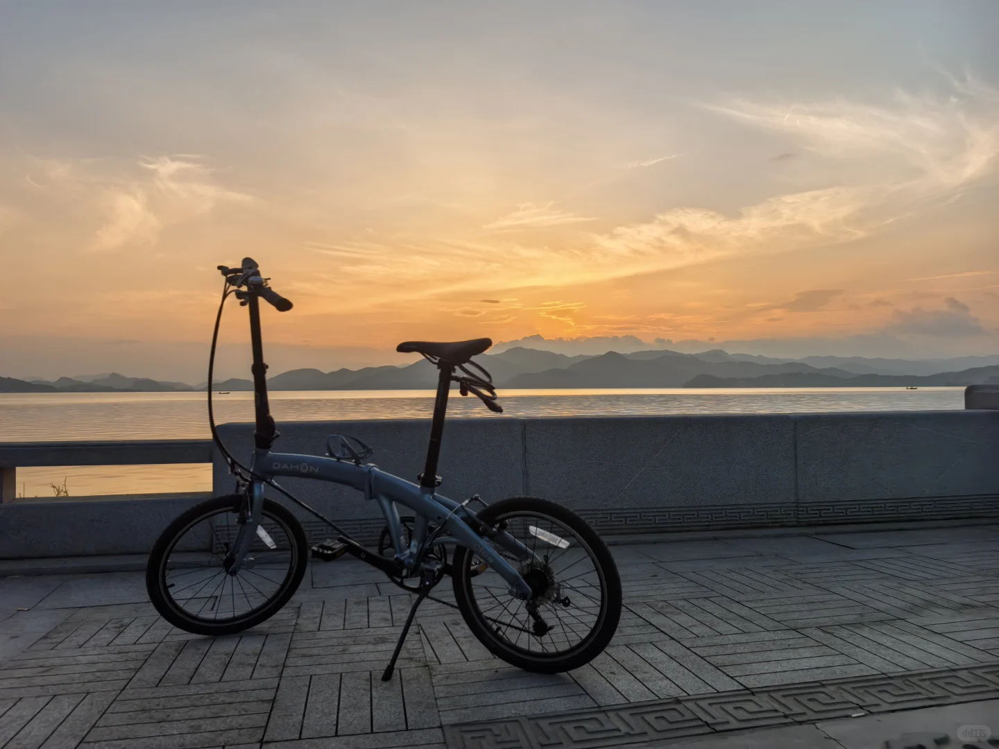 看一场日出，以骑行的方式
