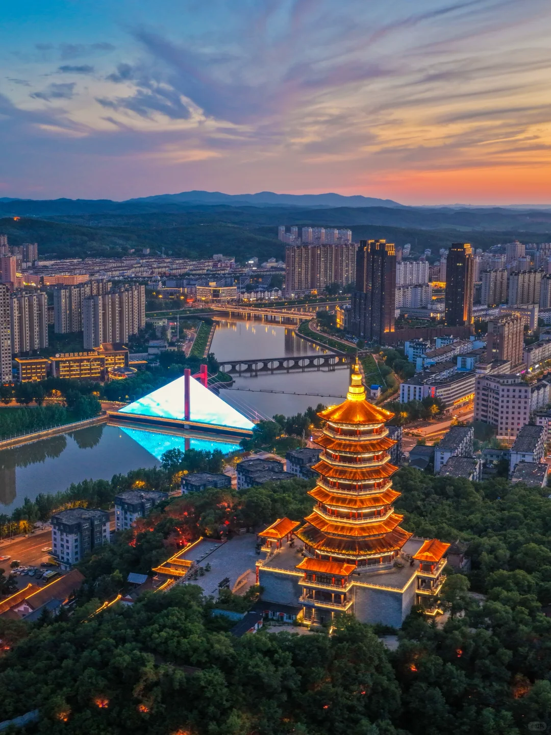 假期反向旅游，发现今年最爱的宝藏小城‼️