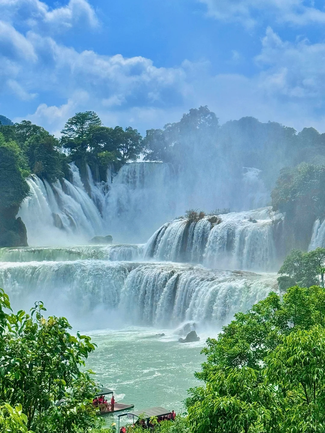 如果广西避暑有段位🍃德天跨国瀑布定是王者