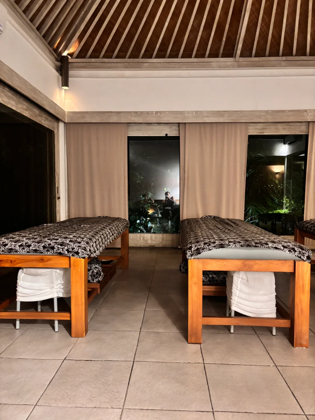 印尼双火山+瀑布+追🐬+巴厘岛6天5晚人均2K