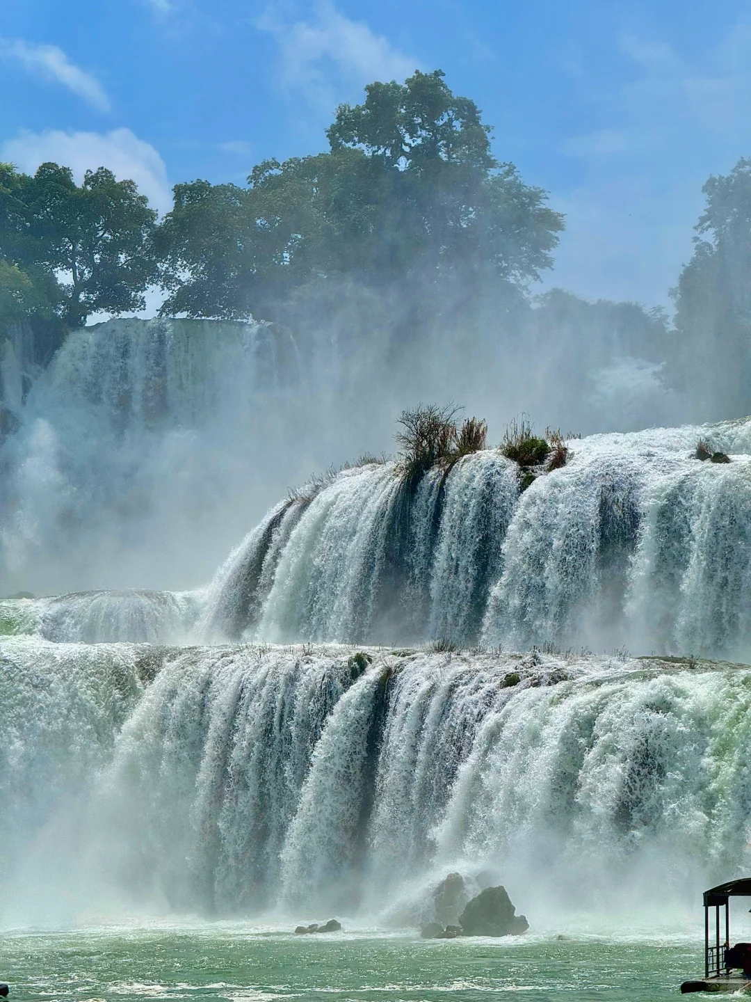 如果广西避暑有段位🍃德天跨国瀑布定是王者