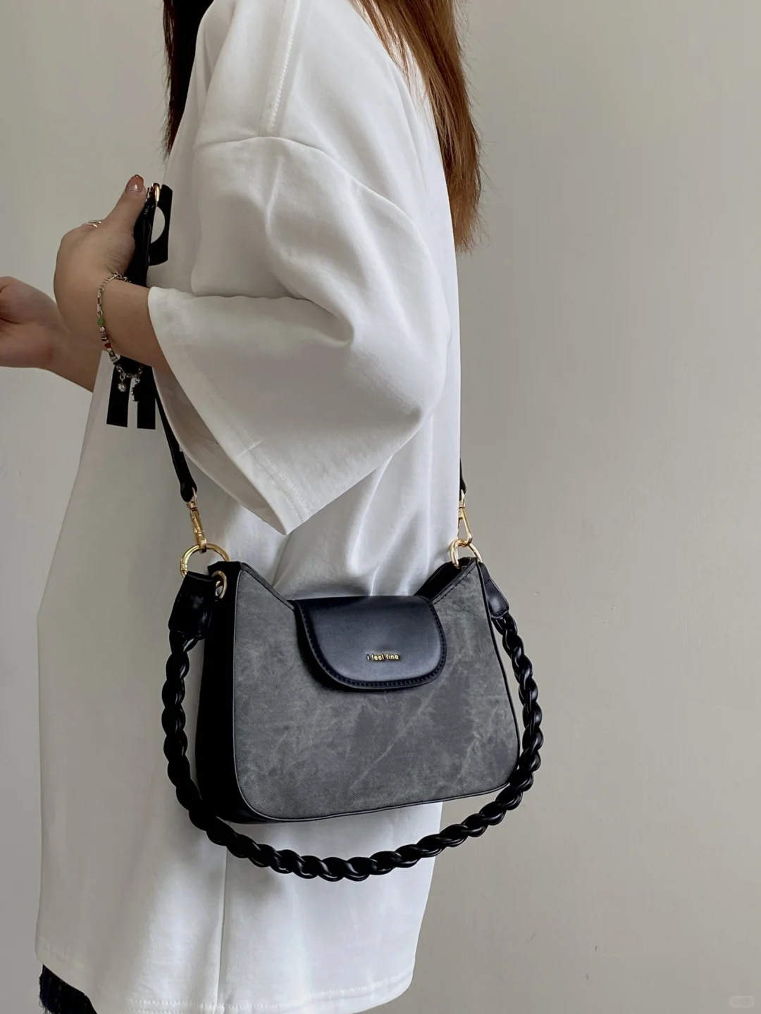 鹿子 2025新款女包复古百搭拼色腋下包