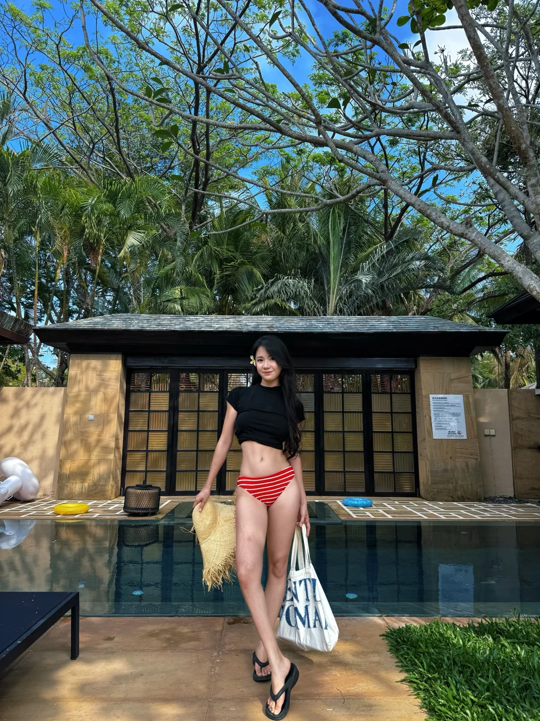 弥补了国内没有白莲花度假村的空白